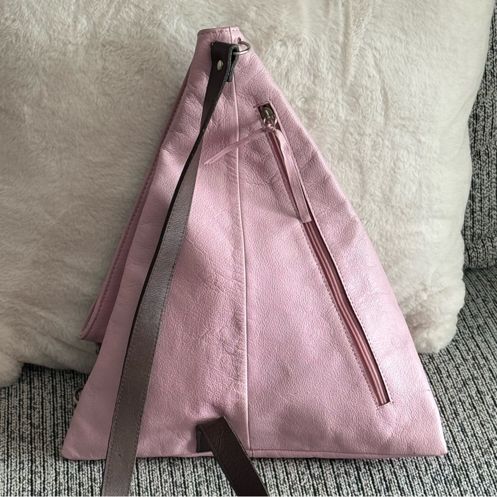 Cleo & Patek One Strap Pink Leather Backpack - Picture 4 of 10